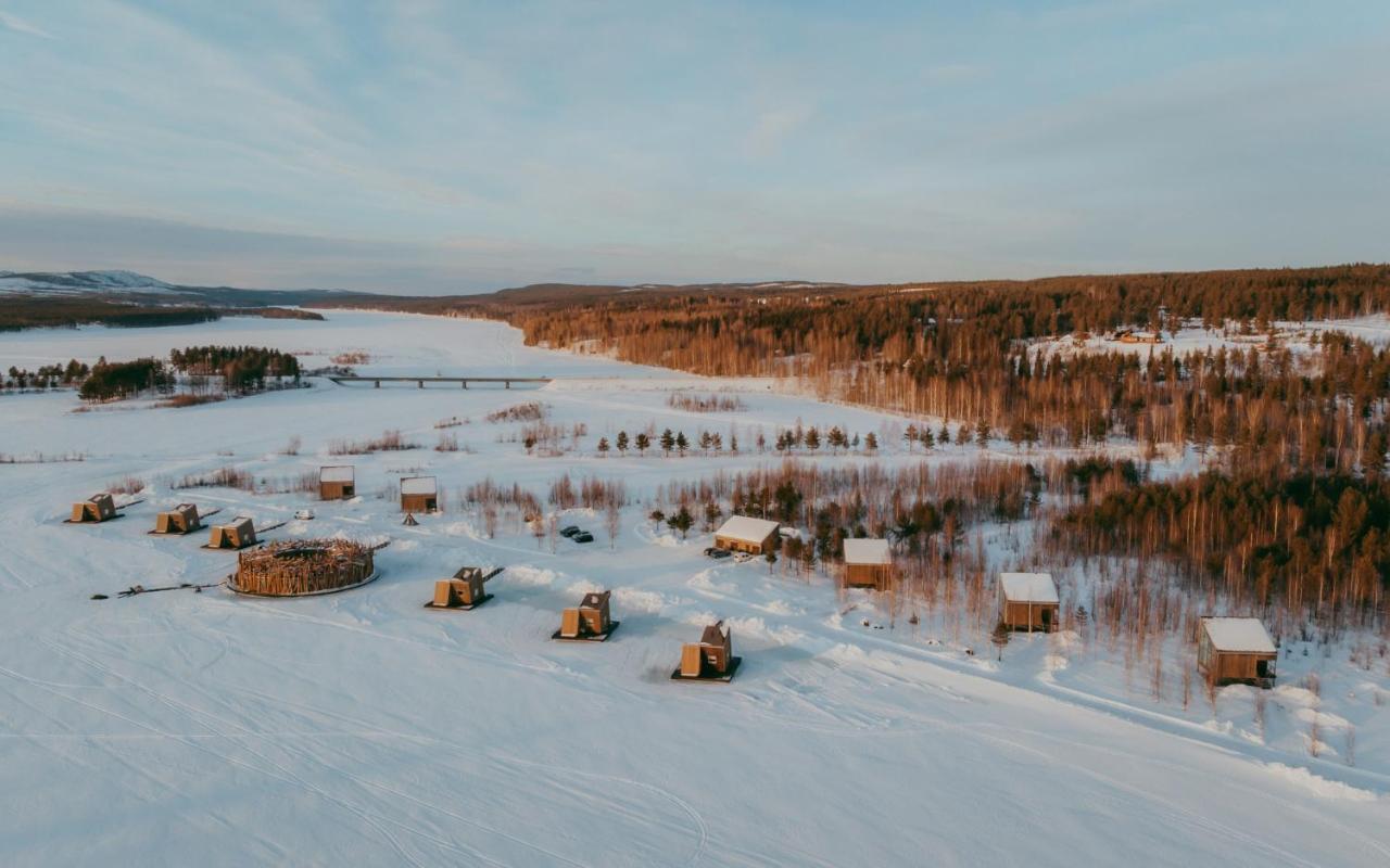 Arctic Bath Hotel Harads Bagian luar foto