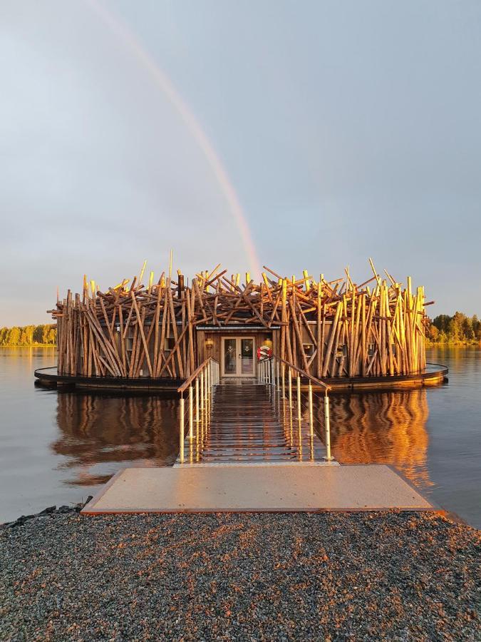 Arctic Bath Hotel Harads Bagian luar foto